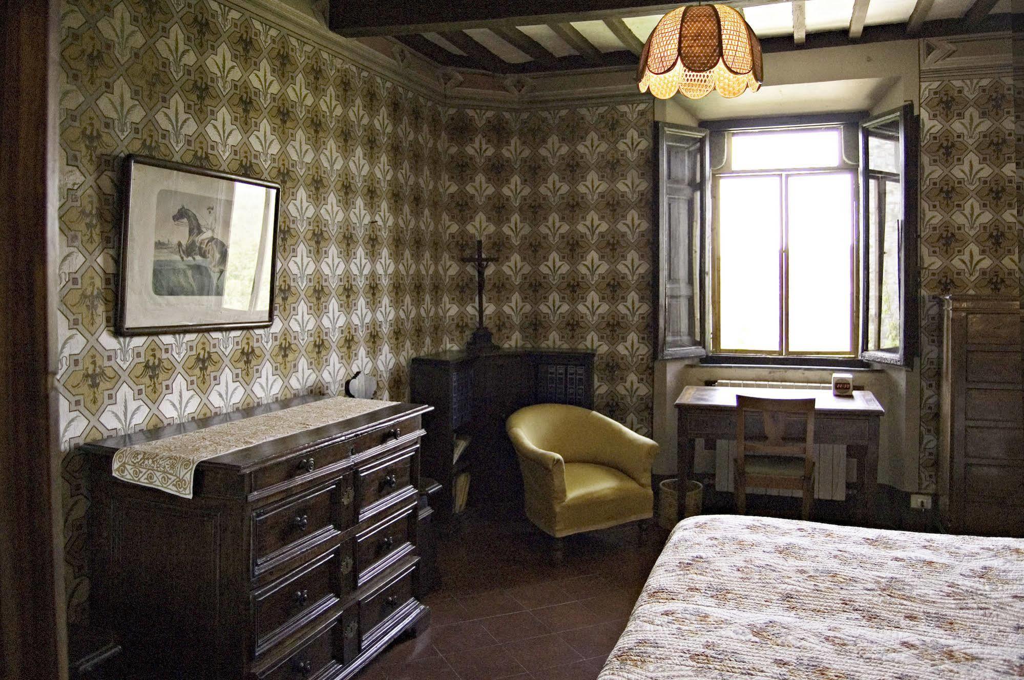 カステルヌオーヴォ・ベラルデンガ Castello Di Montaltoアパートホテル エクステリア 写真