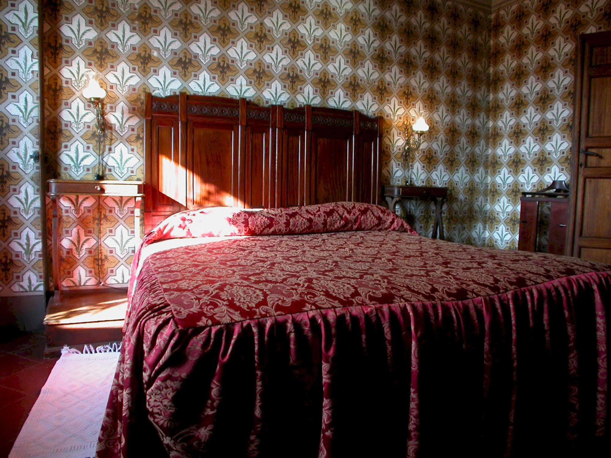 カステルヌオーヴォ・ベラルデンガ Castello Di Montaltoアパートホテル エクステリア 写真