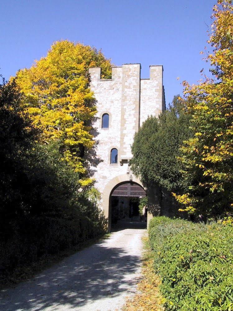 カステルヌオーヴォ・ベラルデンガ Castello Di Montaltoアパートホテル エクステリア 写真
