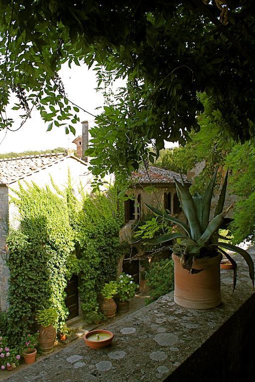 カステルヌオーヴォ・ベラルデンガ Castello Di Montaltoアパートホテル エクステリア 写真